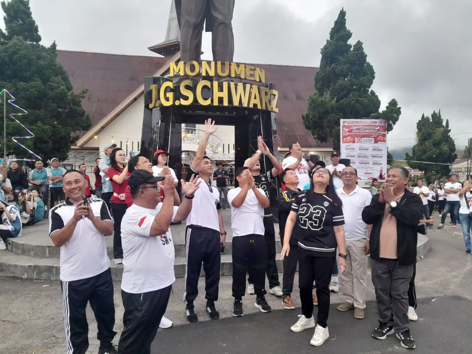 Polsek Langowan & Langowan Barat Kawal Langkah Merah Putih